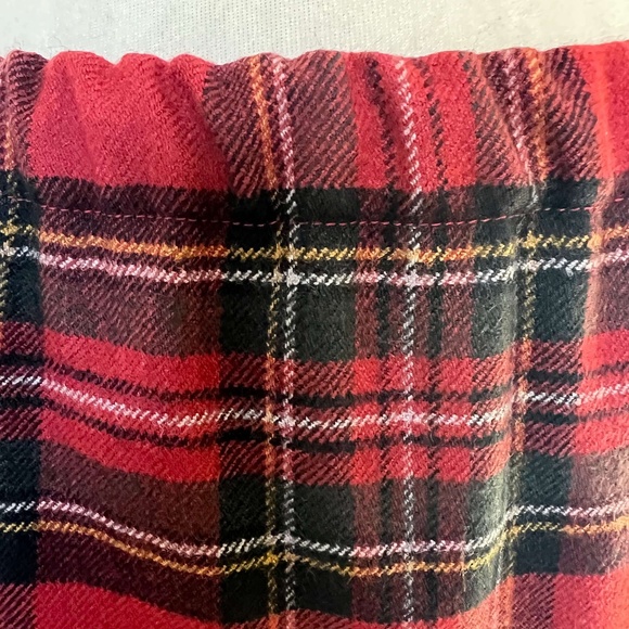 DOLCE & GABBANA wool plaid skirt - elastic waist & fringed hem - Picture 7 of 9